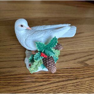 Lenox 2004 Christmas Dove LIMITED EDITION from Christmas Bird Collection